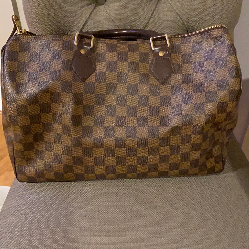 SOLD Louis Vuitton Speedy 30